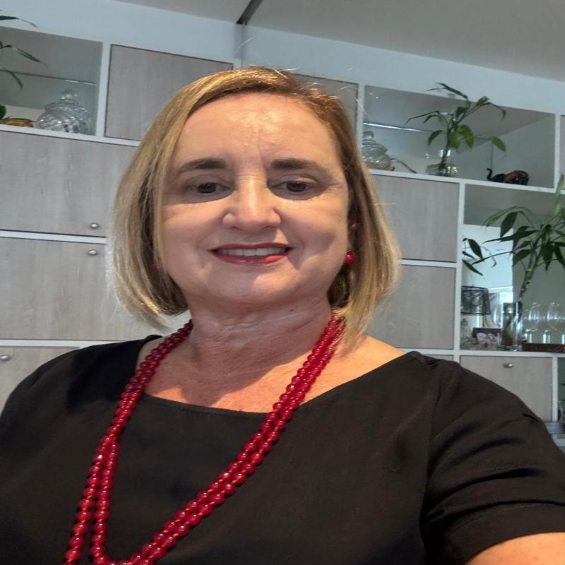 resized eliani m andrade